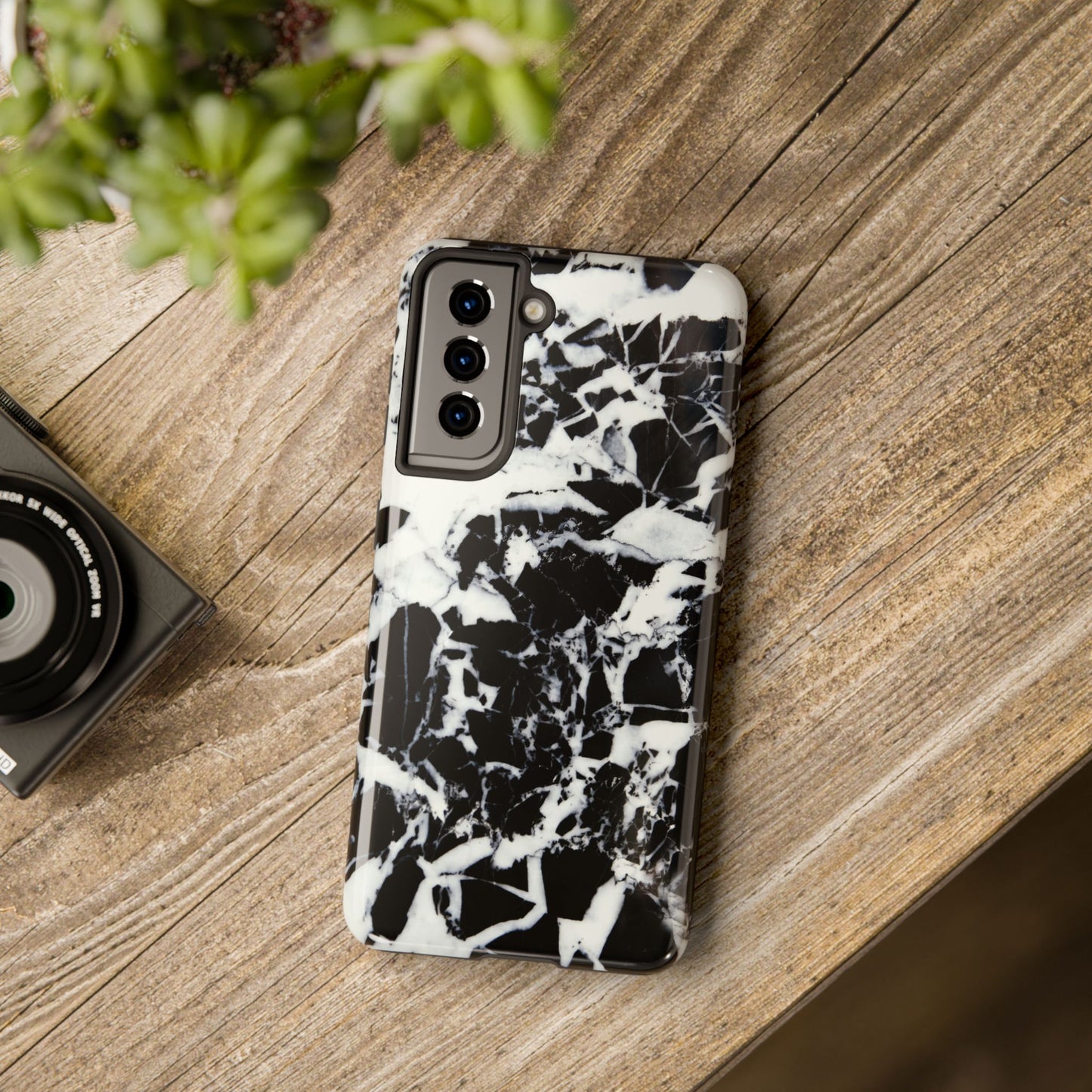 Black & White Shattered Phone Case (Apple & Android)