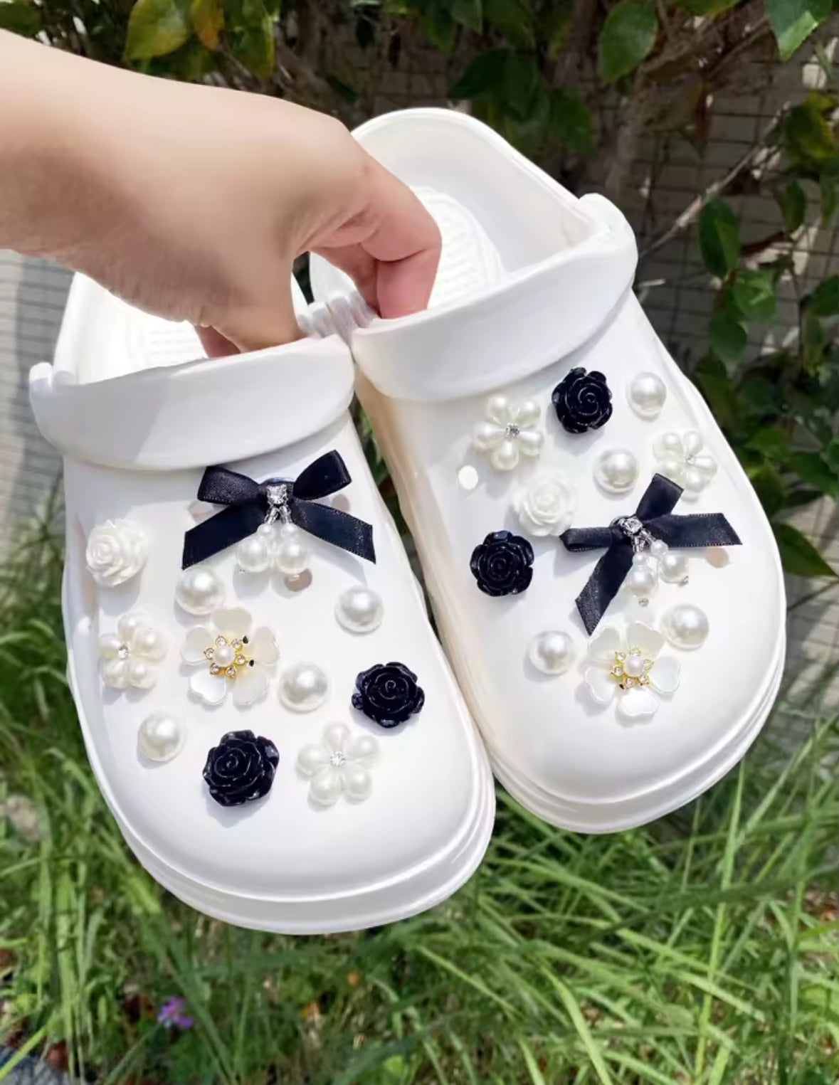 Gothic Rose Noir Clog Charms Set