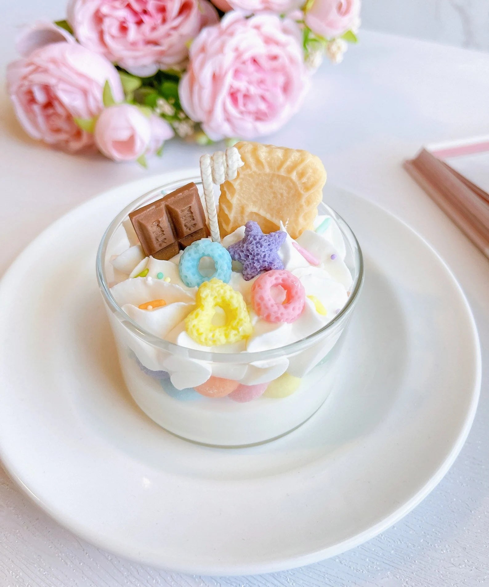 Confetti Loops Cereal Milk Mini Dessert Candle