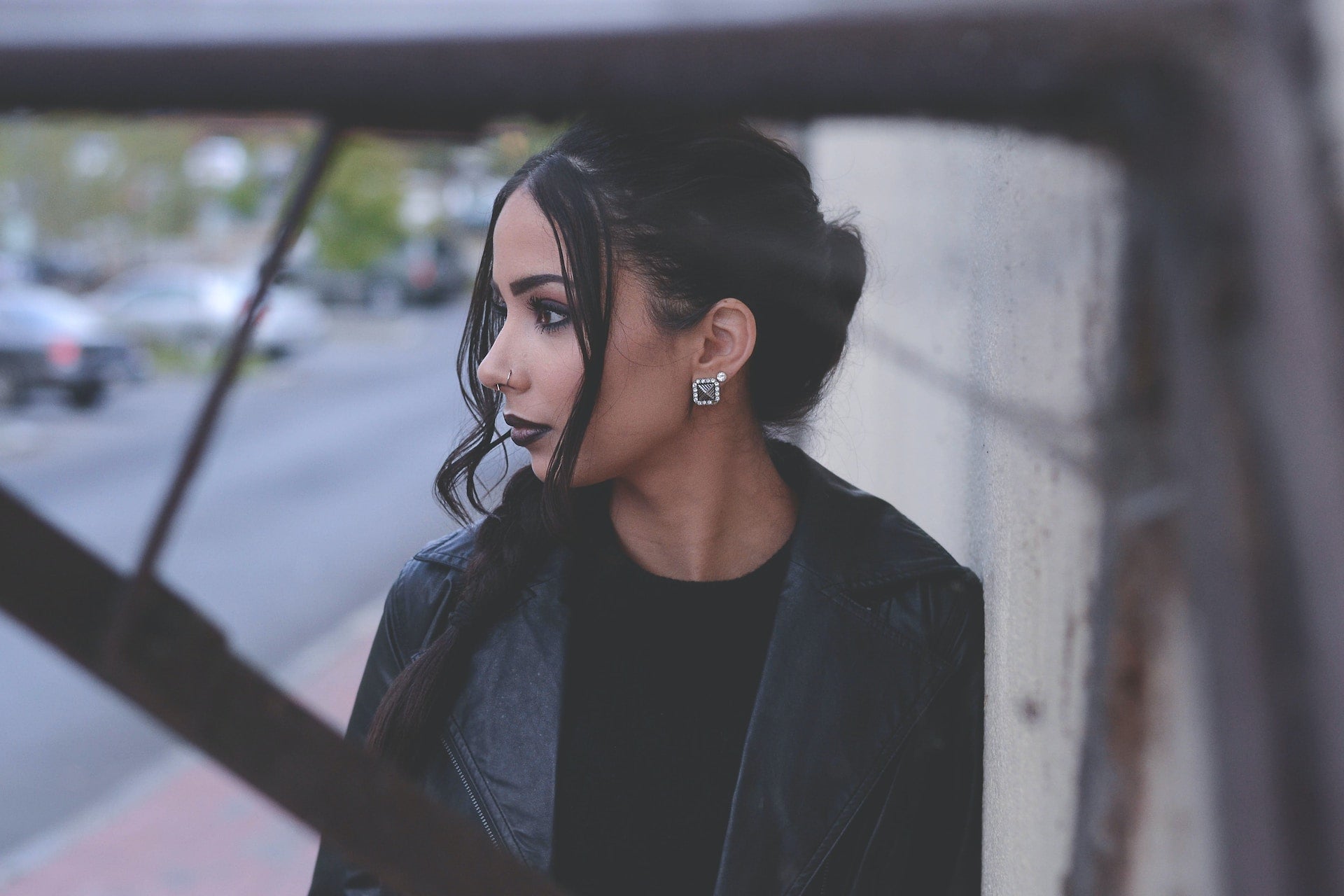Accentuate and Adorn: Makeup Application with Facial Jewelry Pink Sweetheart