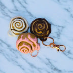 Cinnamon Roll Clicker Fidget Keychain - Pink Sweetheart