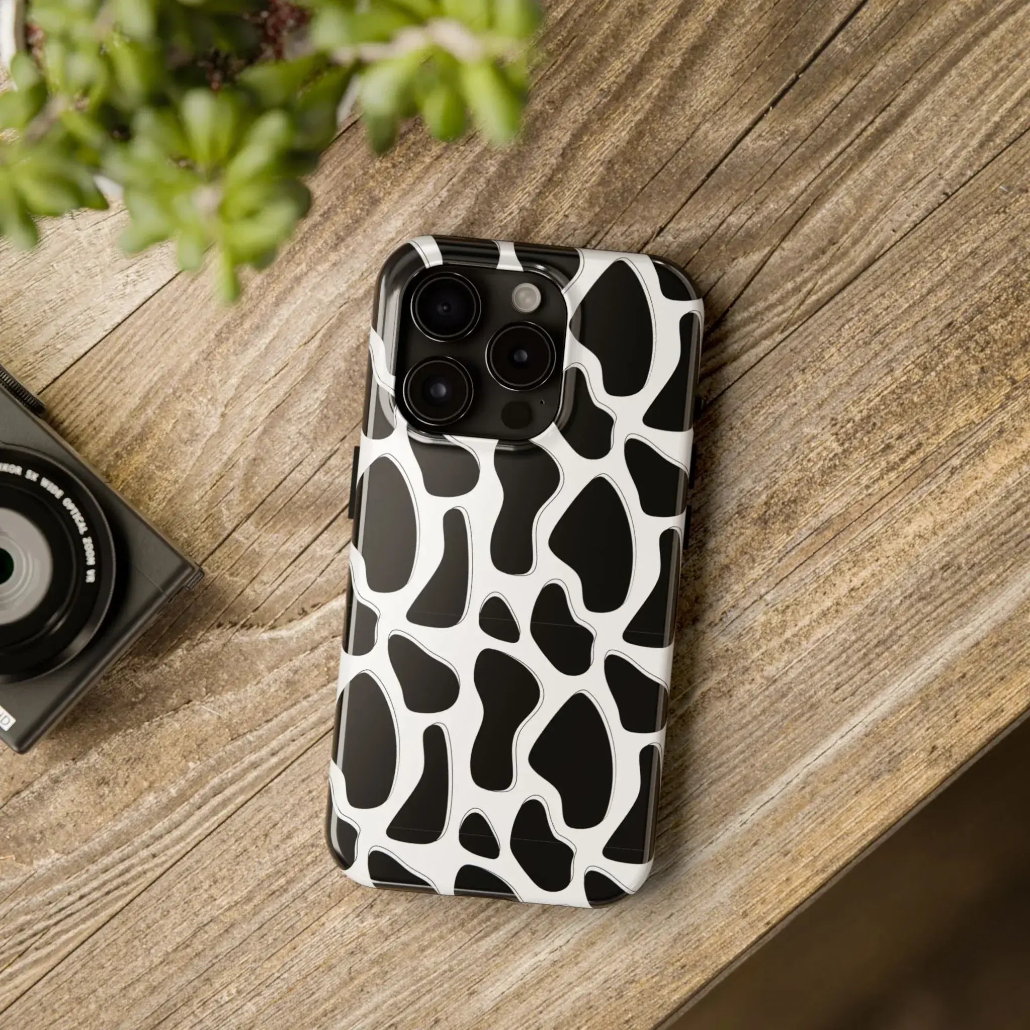 Spotted Animal Print Phone Case (Apple & Android) - Pink Sweetheart