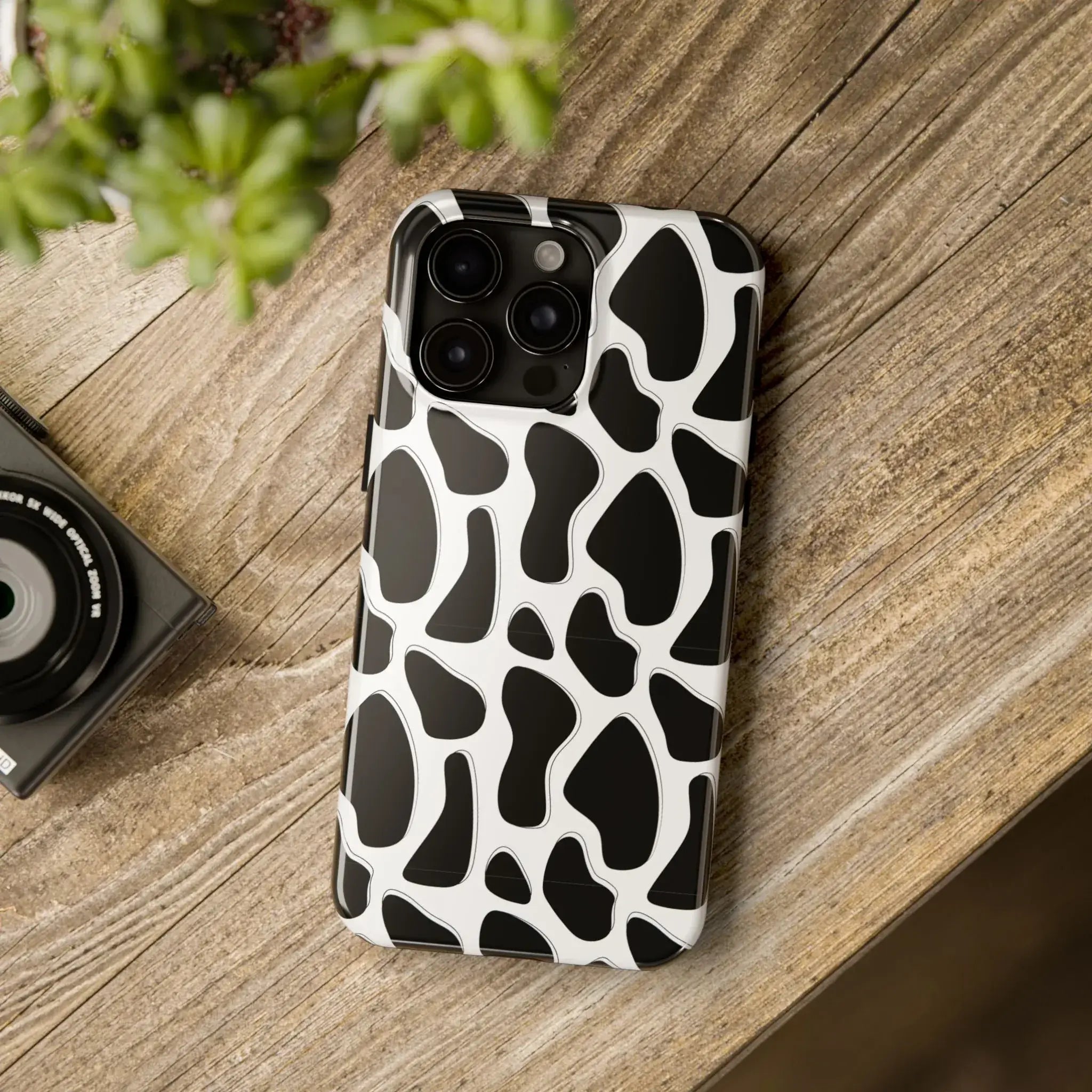 Spotted Animal Print Phone Case (Apple & Android) - Pink Sweetheart