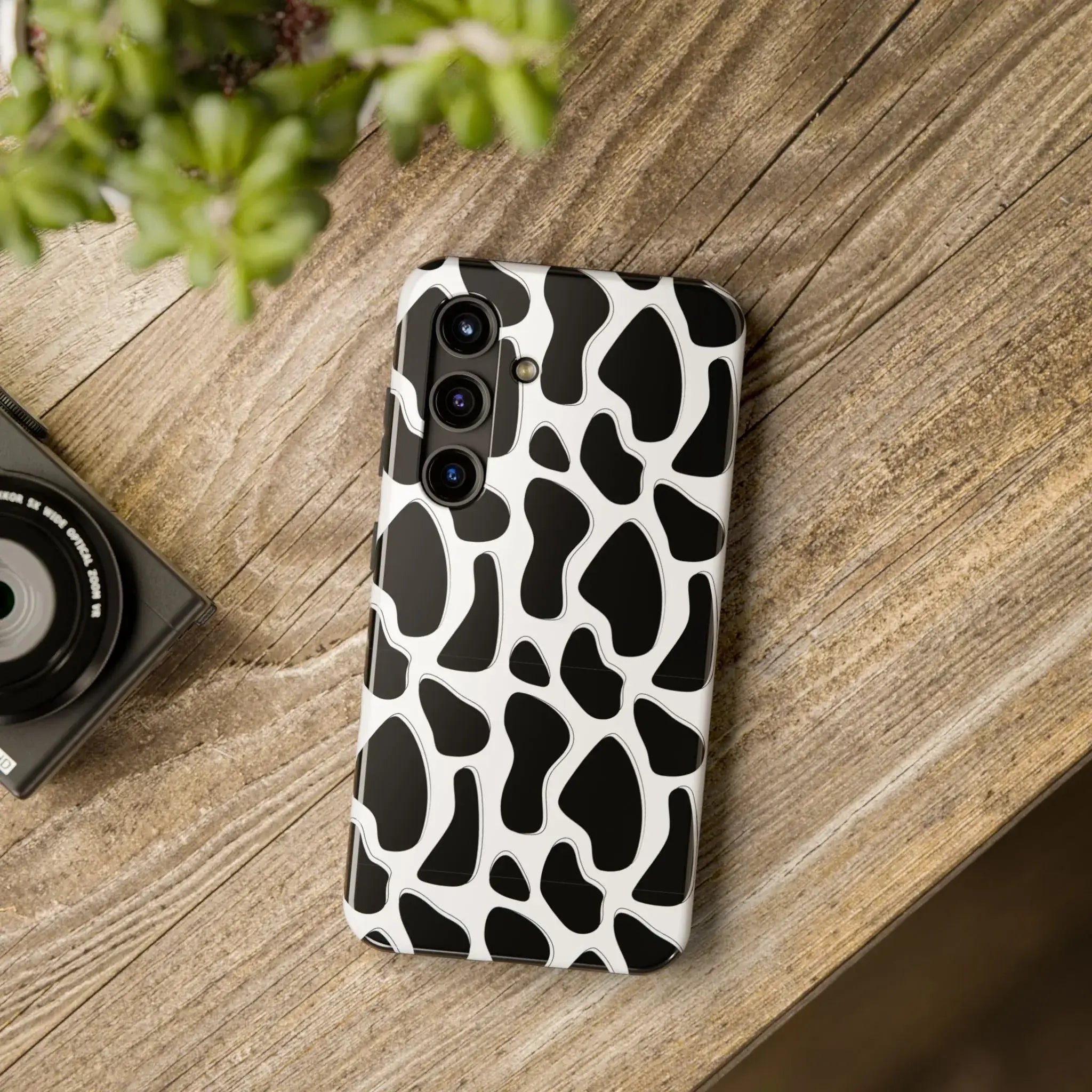 Spotted Animal Print Phone Case (Apple & Android) - Pink Sweetheart
