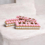 XOXO Cinnabun Cake Storage Container