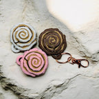 Cinnamon Roll Clicker Fidget Keychain - Pink Sweetheart