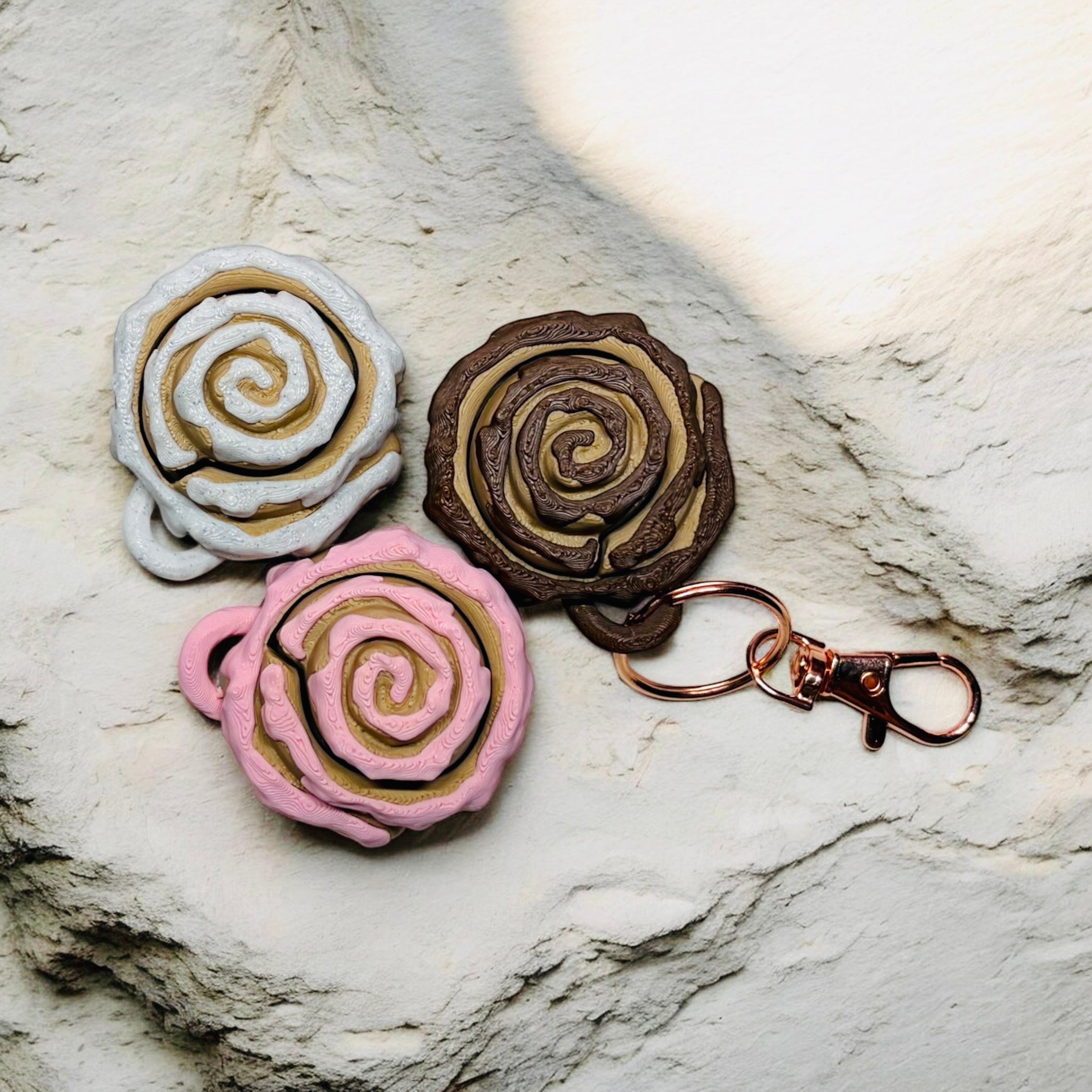 Cinnamon Roll Clicker Fidget Keychain