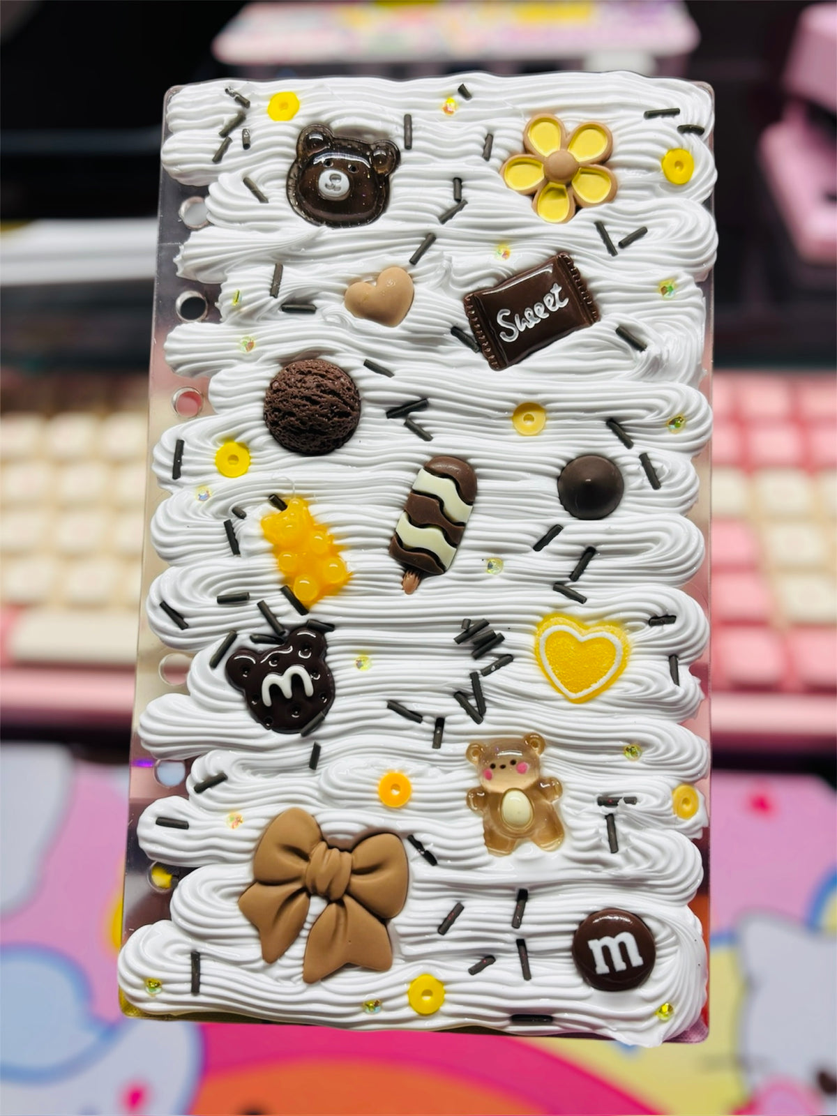Cozy Mocha Decoden Cream Acrylic Binder