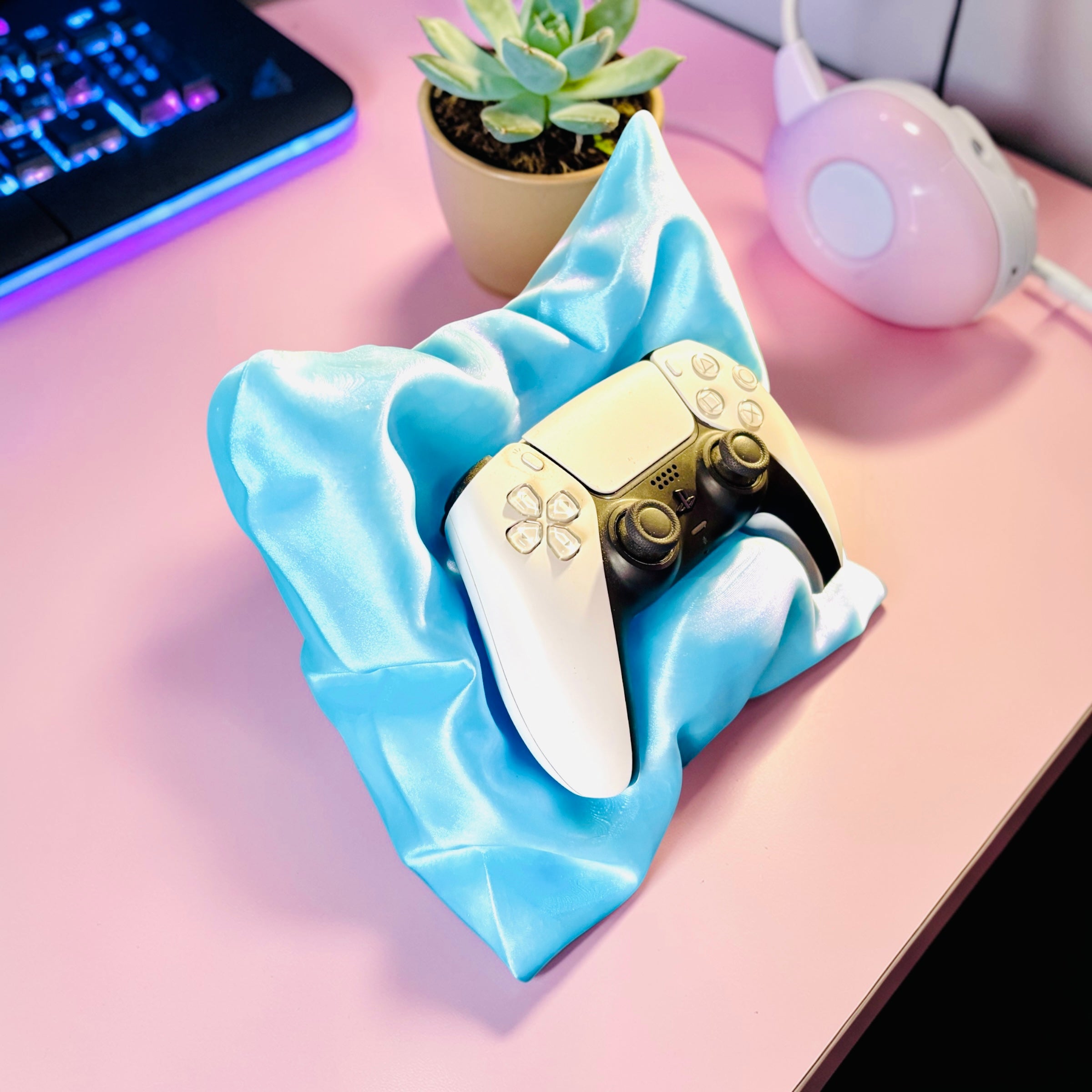 Satin Pillow Controller Stand