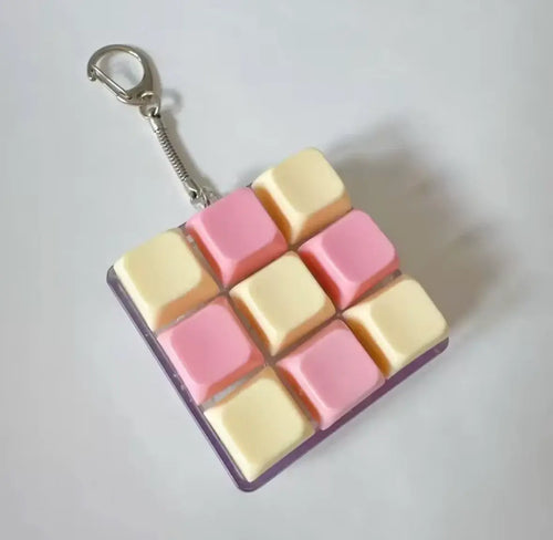 9 Key Clicky Keyboard Fidget - Strawberry Banana