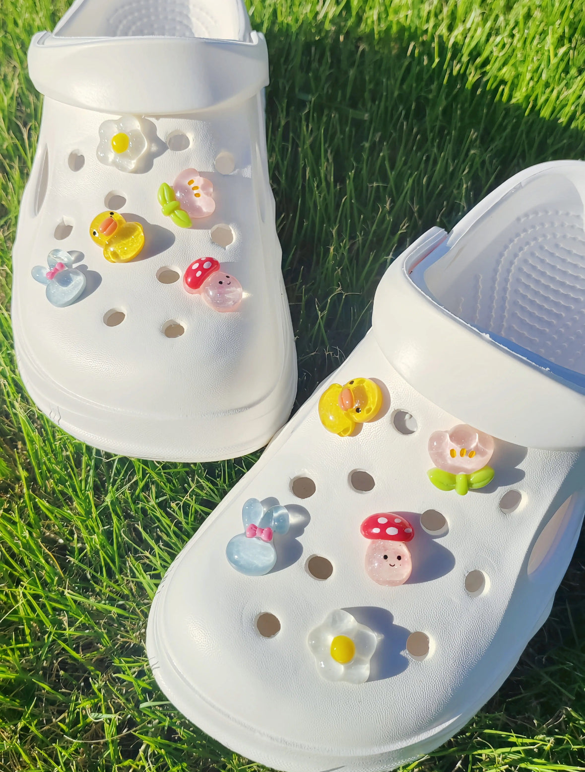 Kawaii Chibi Friends Clog Charms Set
