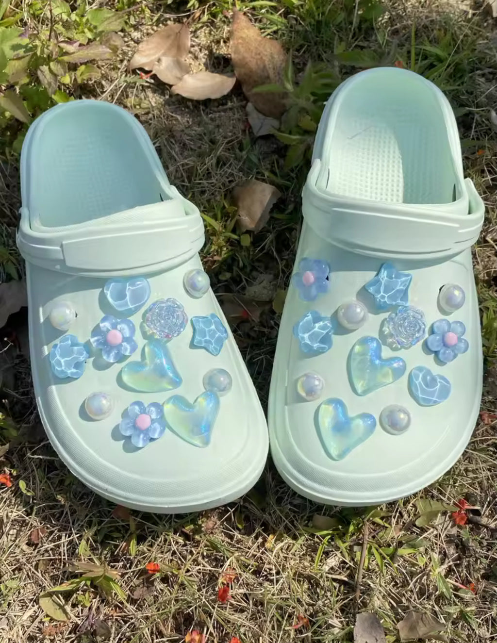 Cerulean Sapphire Clog Charms Set