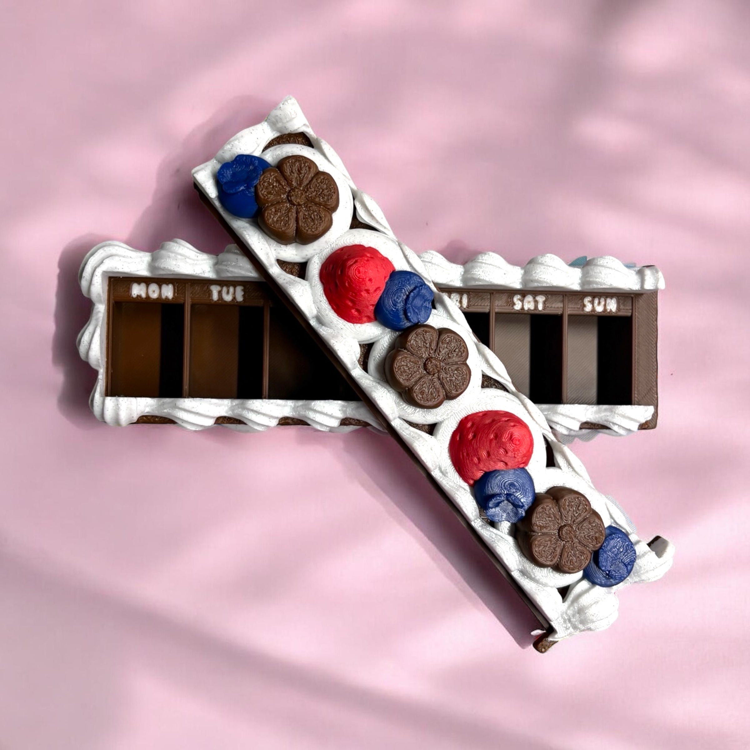 Berries n Chocolate Cake Storage Container