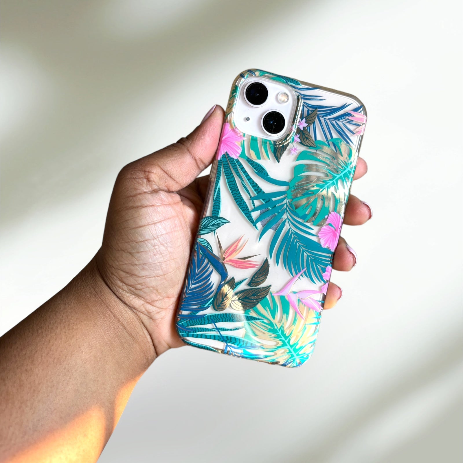 Tropical Retreat iPhone 13 Phone Case PREOWNED