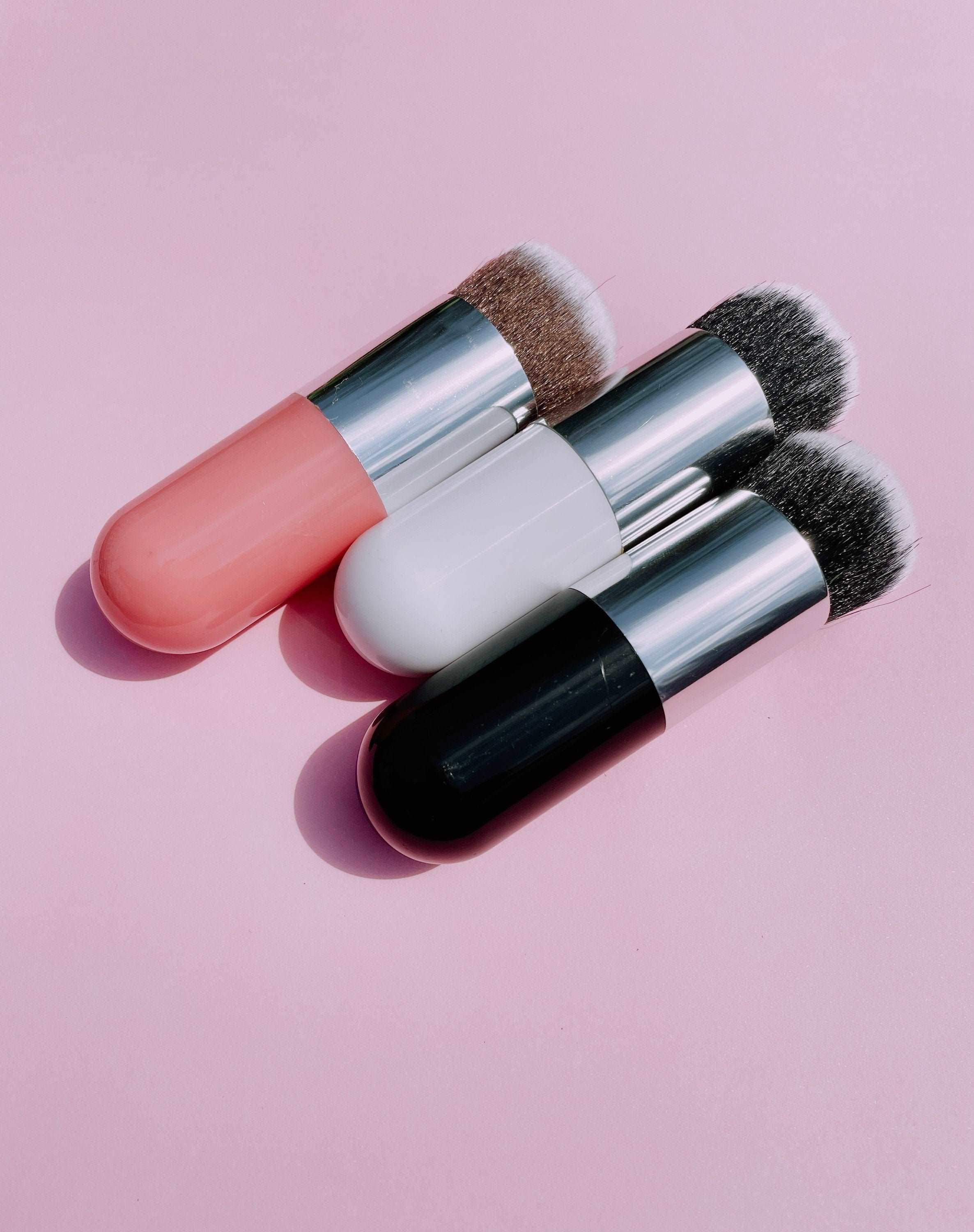 Chubby Chibi Makeup Blending Brush 1pc