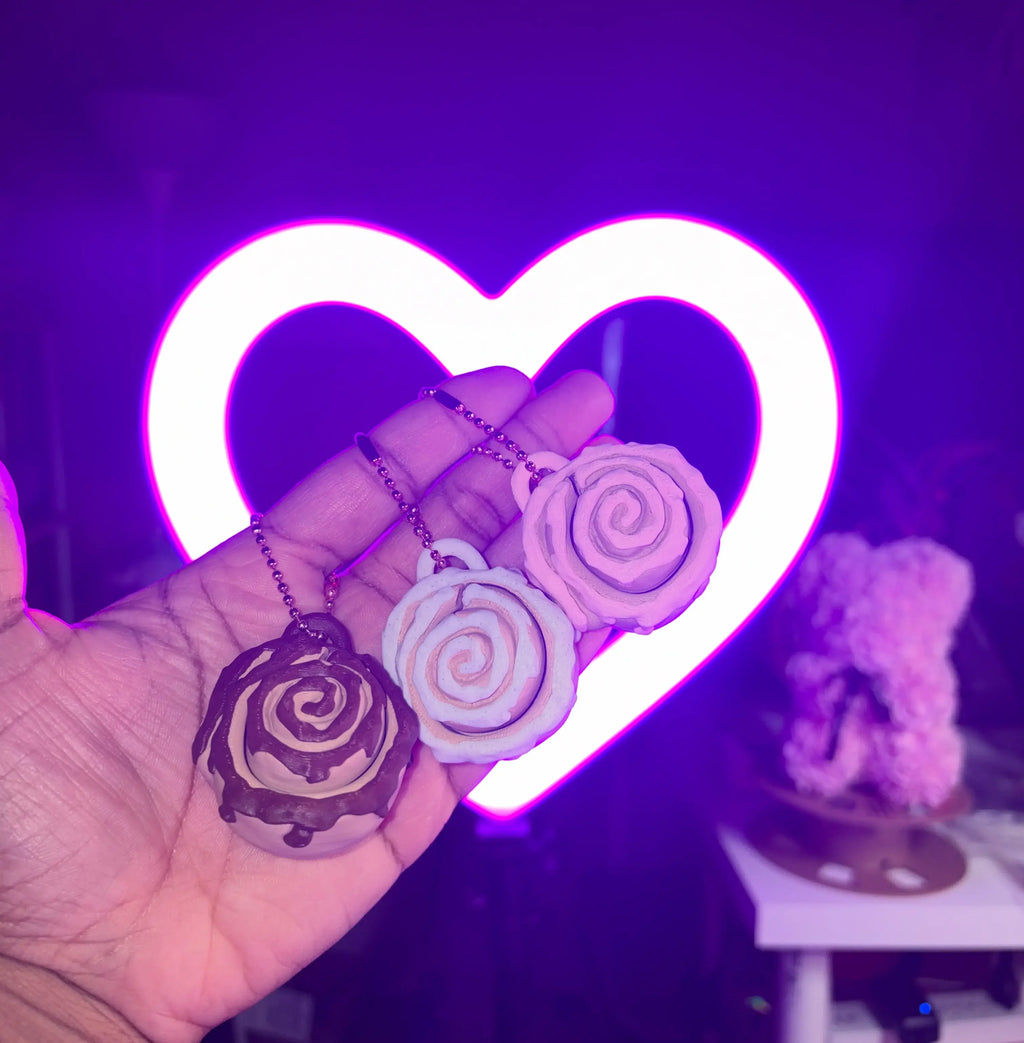 Cinnamon Roll Clicker Fidget Keychain