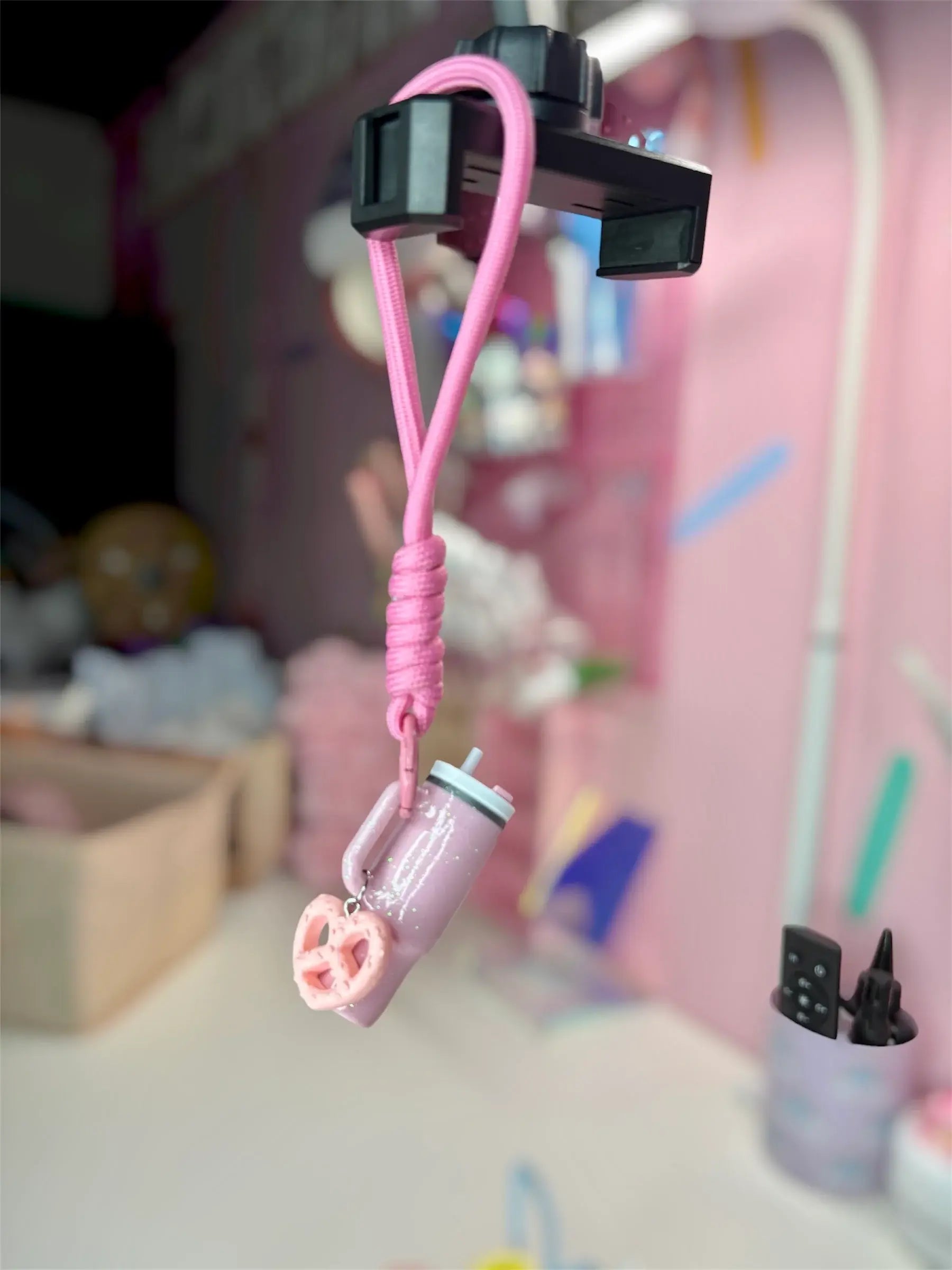 Glitter Tumbler Trinket Keychain - Pink