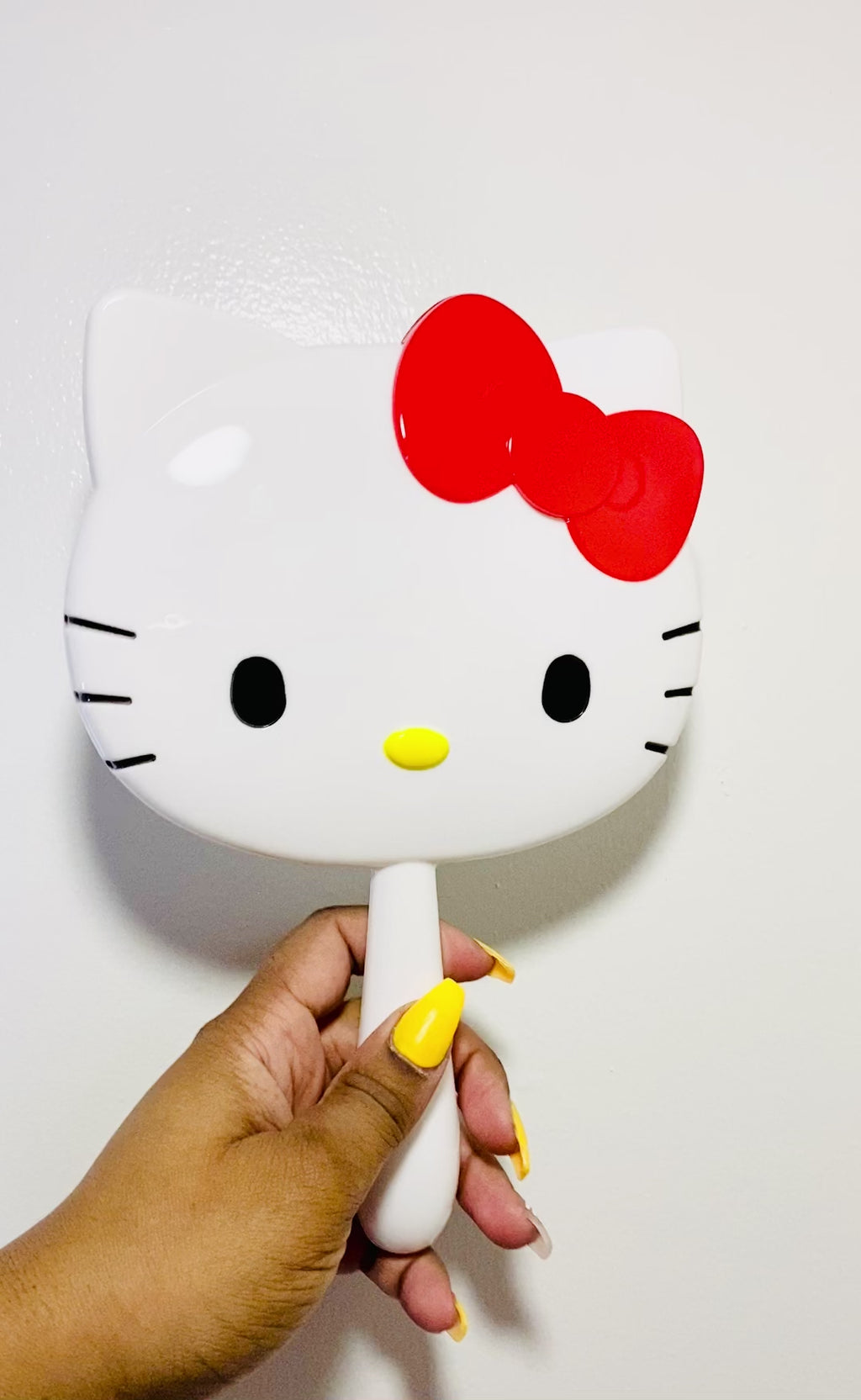 White Handheld Hello Kawaii Kitty Mirror
