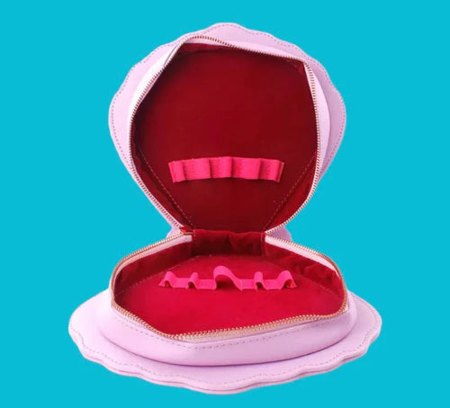 Amethyst Seashell Makeup Brush Case - Pink Sweetheart