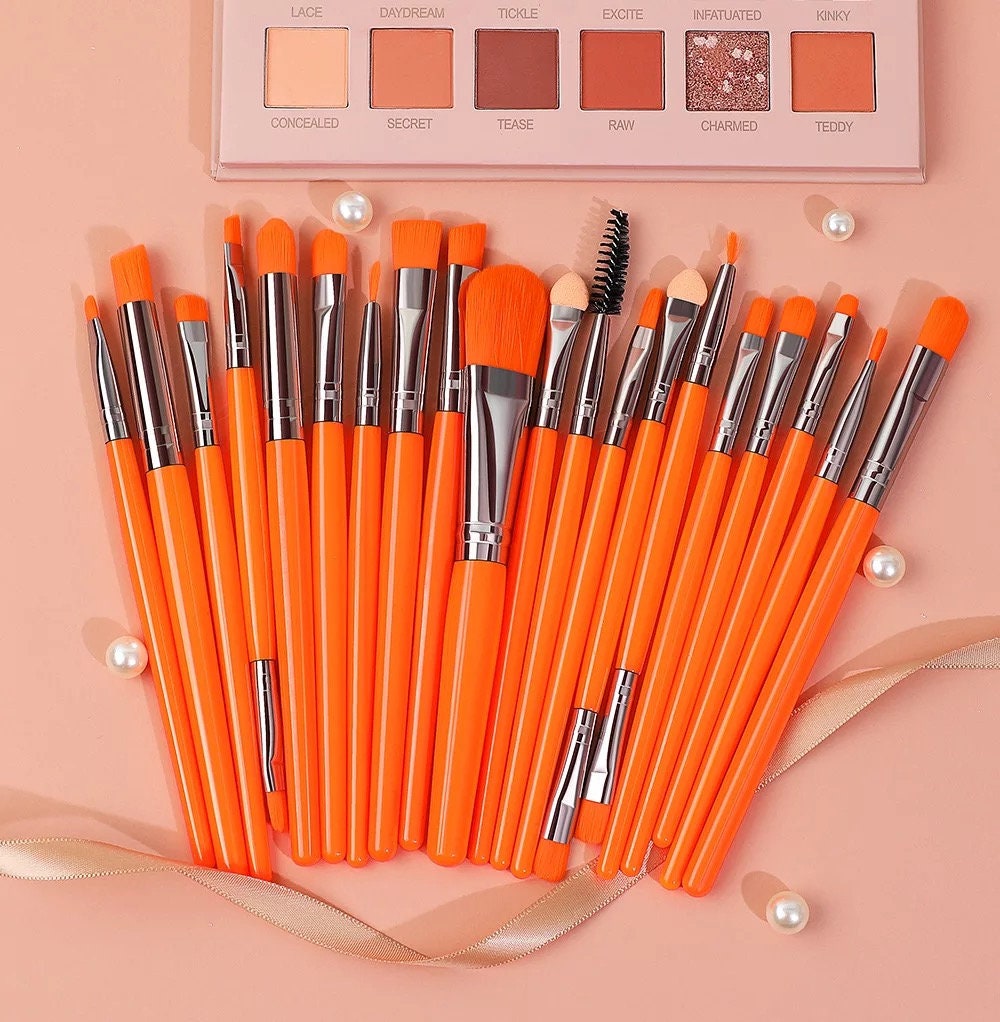Fluorescent Neon Cosmetic Makeup Brush Set Makeup Brushes Pink Sweetheart