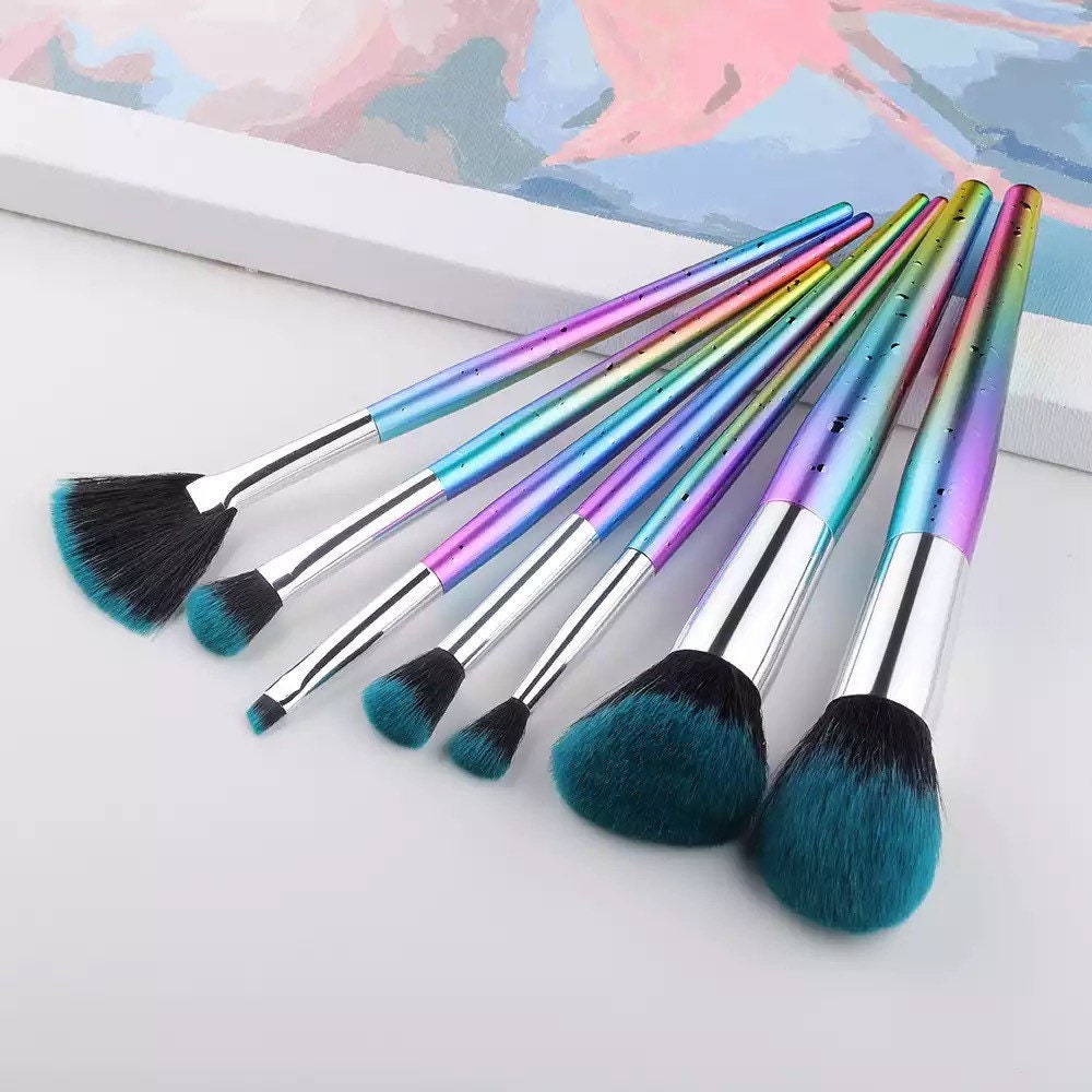 Iridescent Dragon Scales Cosmetic Makeup Brush Set Pink Sweetheart