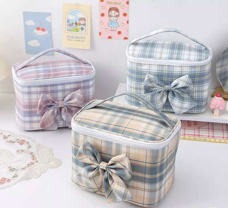Madras Plaid Cosmetic Makeup Bag Cosmetic & Toiletry Bags Pink Sweetheart