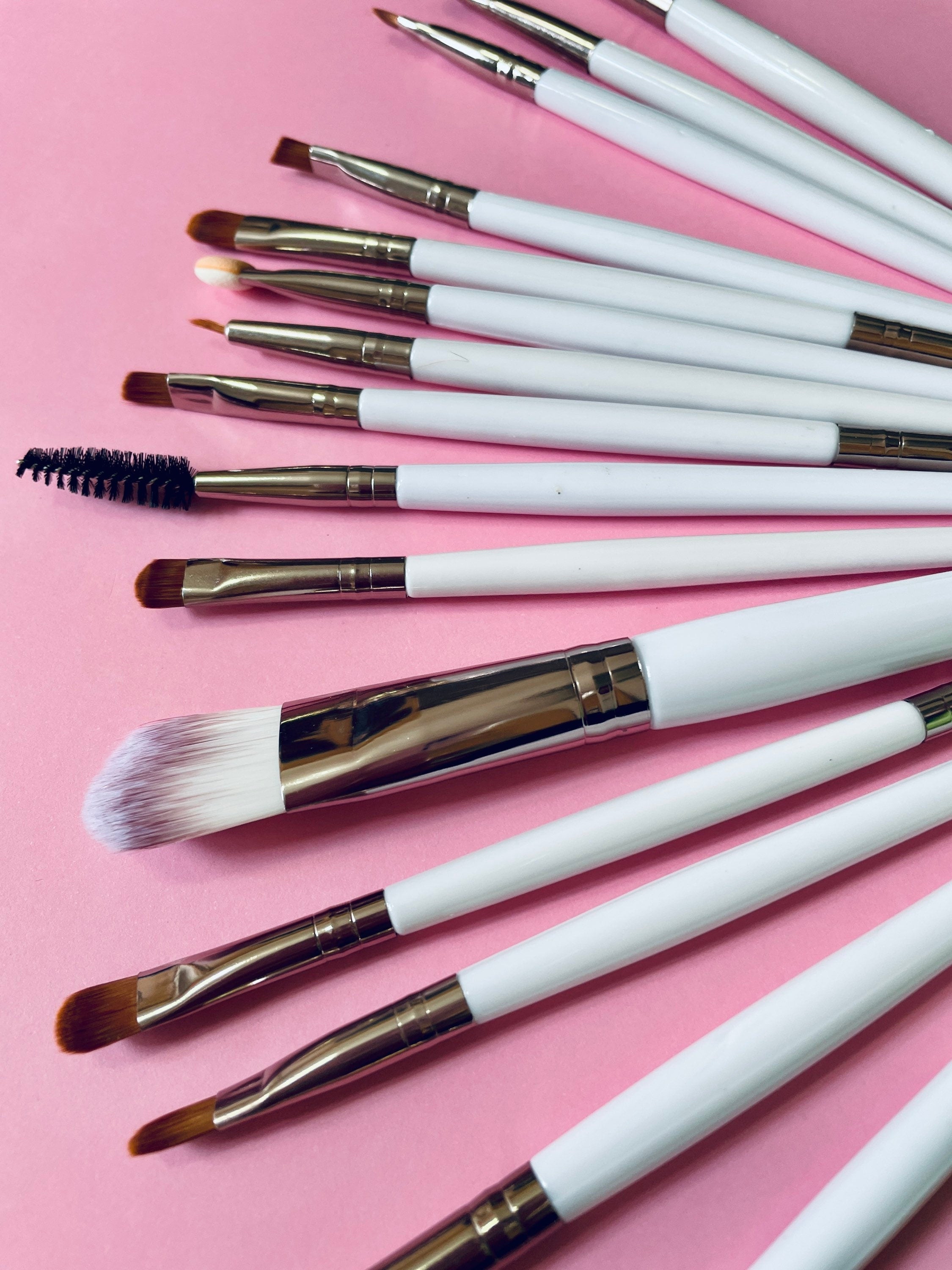 Plain Jane Solid Colored Cosmetic Makeup Brushes Makeup Brushes Pink Sweetheart