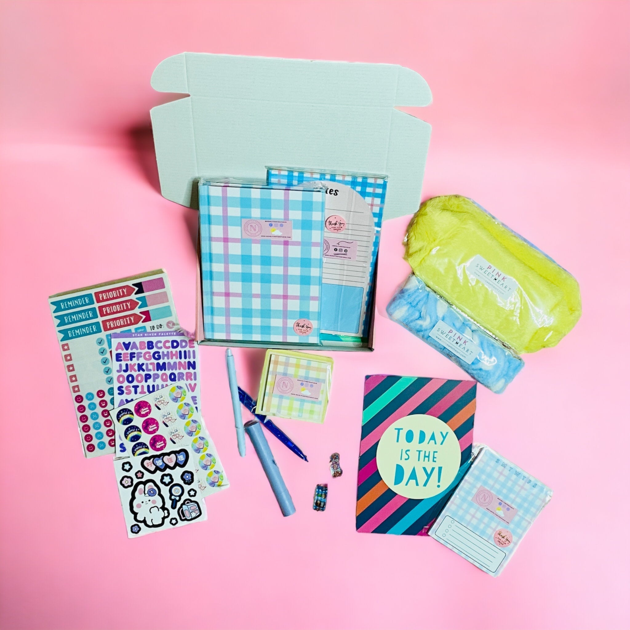 Stationery Surprise Goodies Gift Box Notebooks & Notepads Pink Sweetheart
