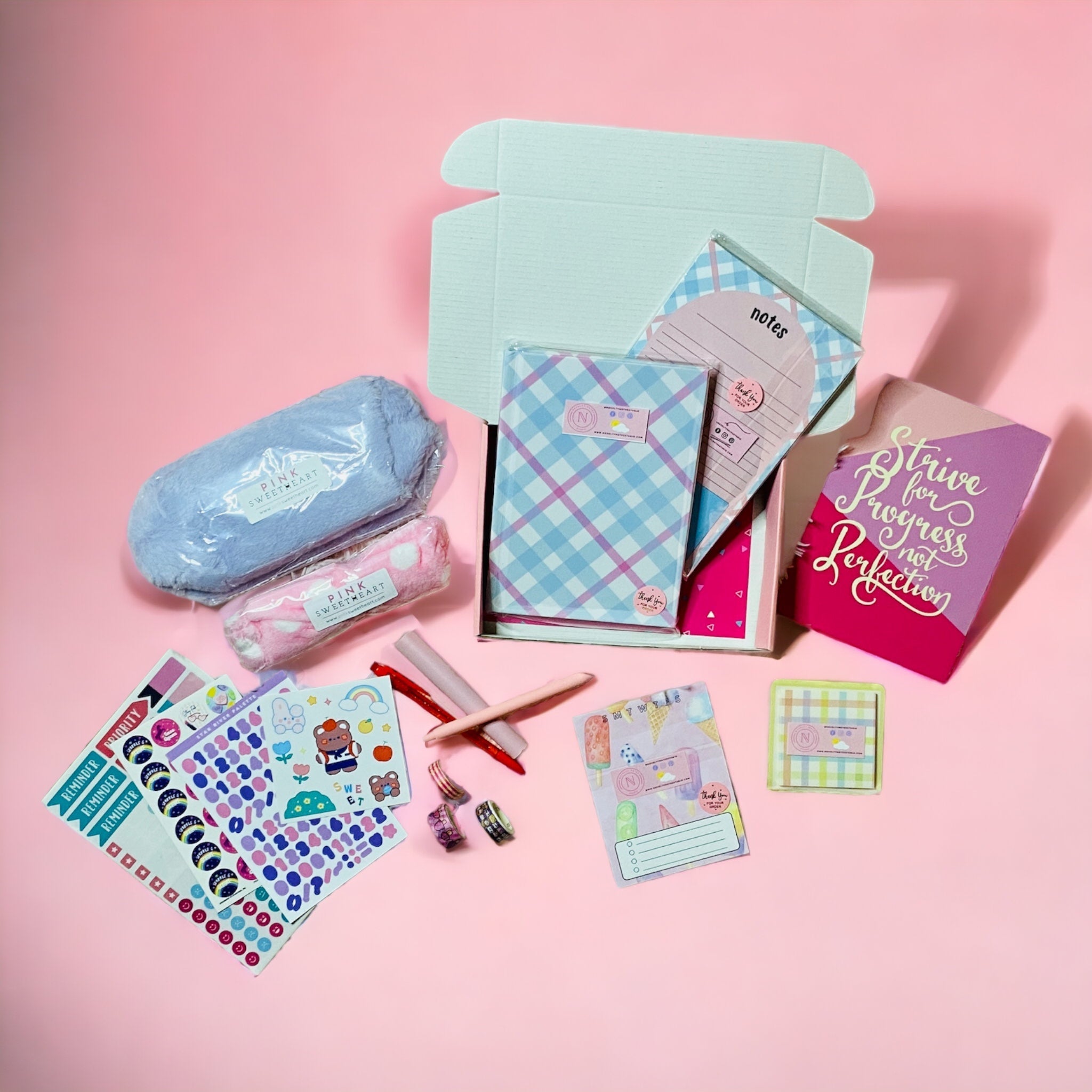 Stationery Surprise Goodies Gift Box Notebooks & Notepads Pink Sweetheart