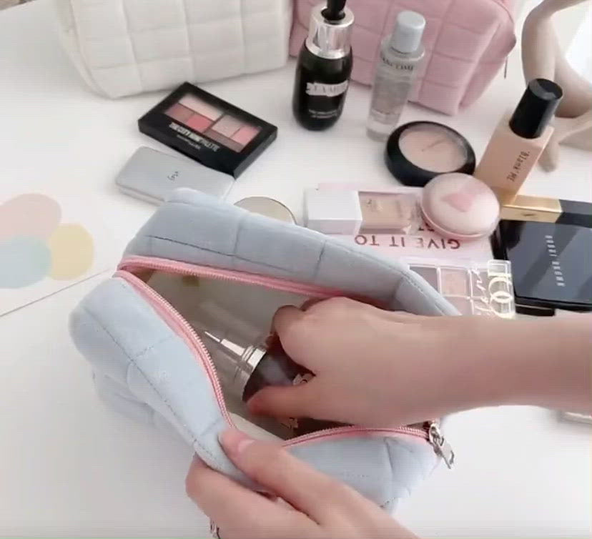 Square Quilted Puffy Plush Cosmetic Multifunction Makeup Bag video