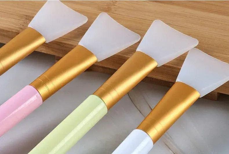 Silicone Face Mask Application Brush 1pc